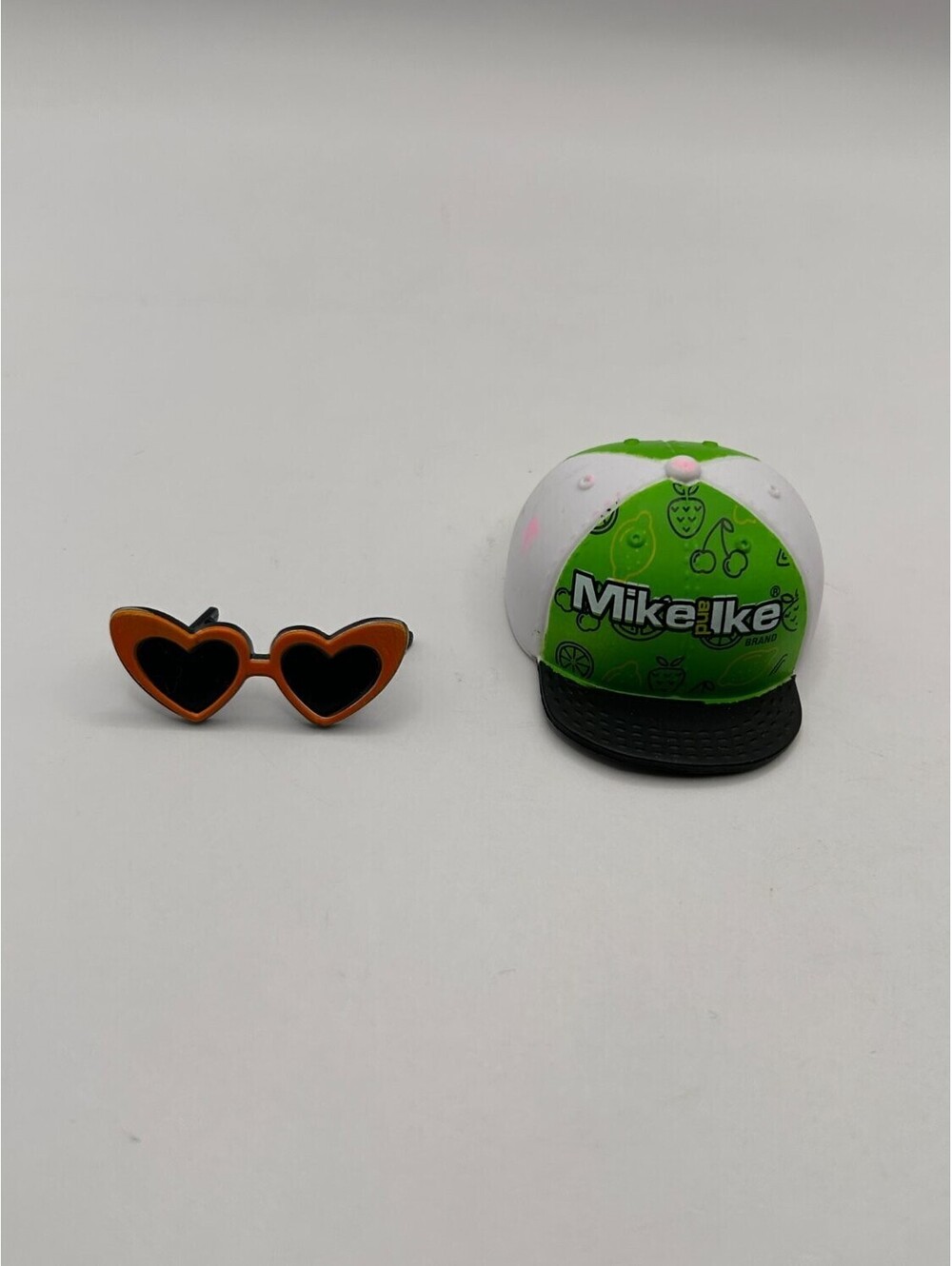 LOL Surprise Mike and Ike Doll Snapback Cap Hat Orange Heart Sunglasses MGA Lot